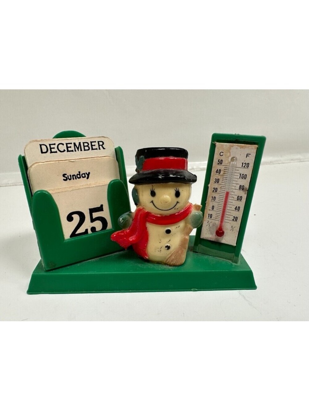 vintage Enesco snowman calendar Thermometer Countdown 1979 Hong Kong